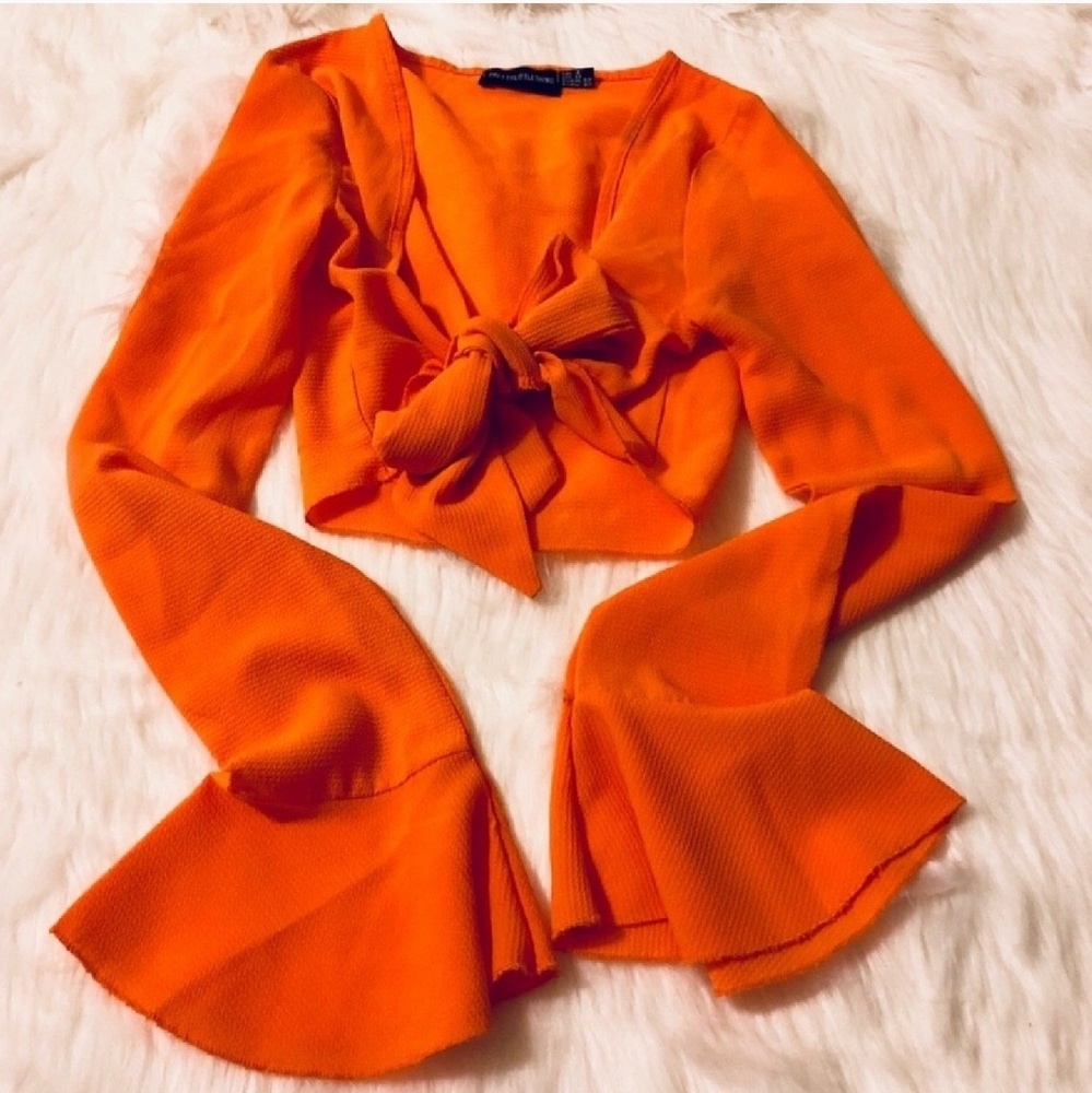 Tie in front crop top